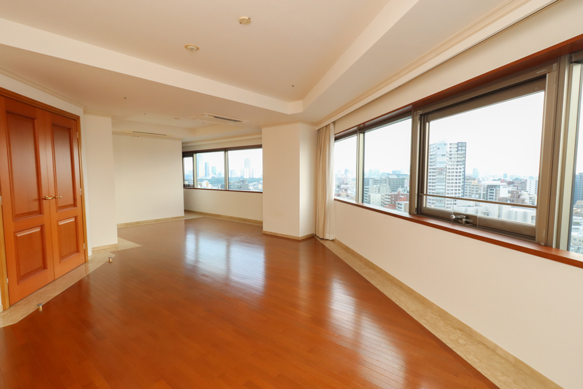 Tower Residence Yotsuya